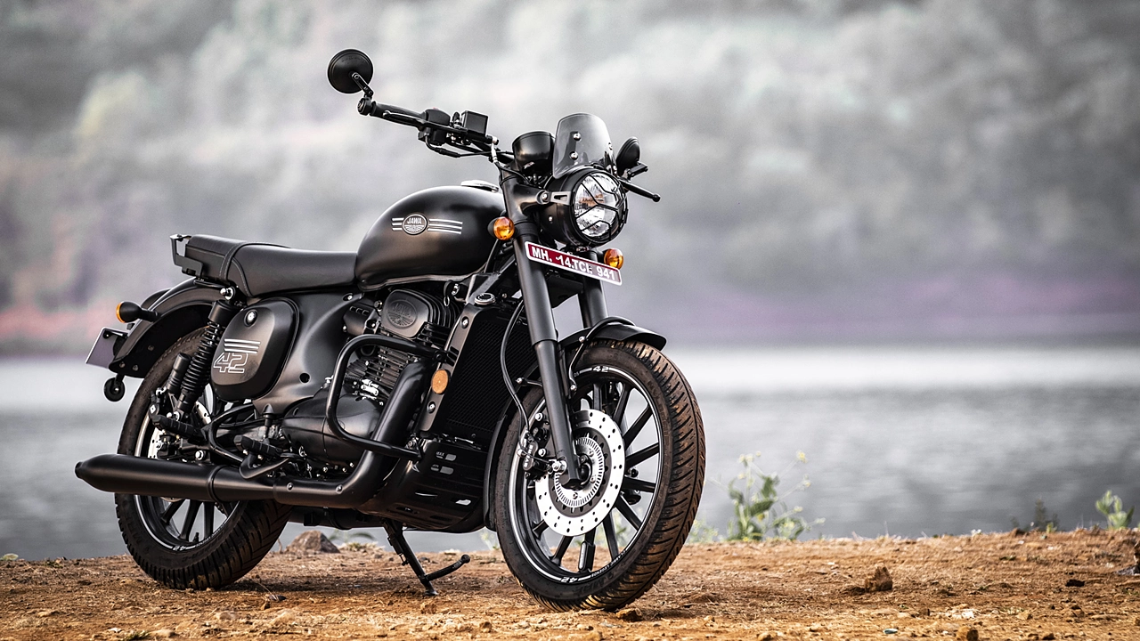 Jawa Moto Forty Two Dual Channel ABS BS VI