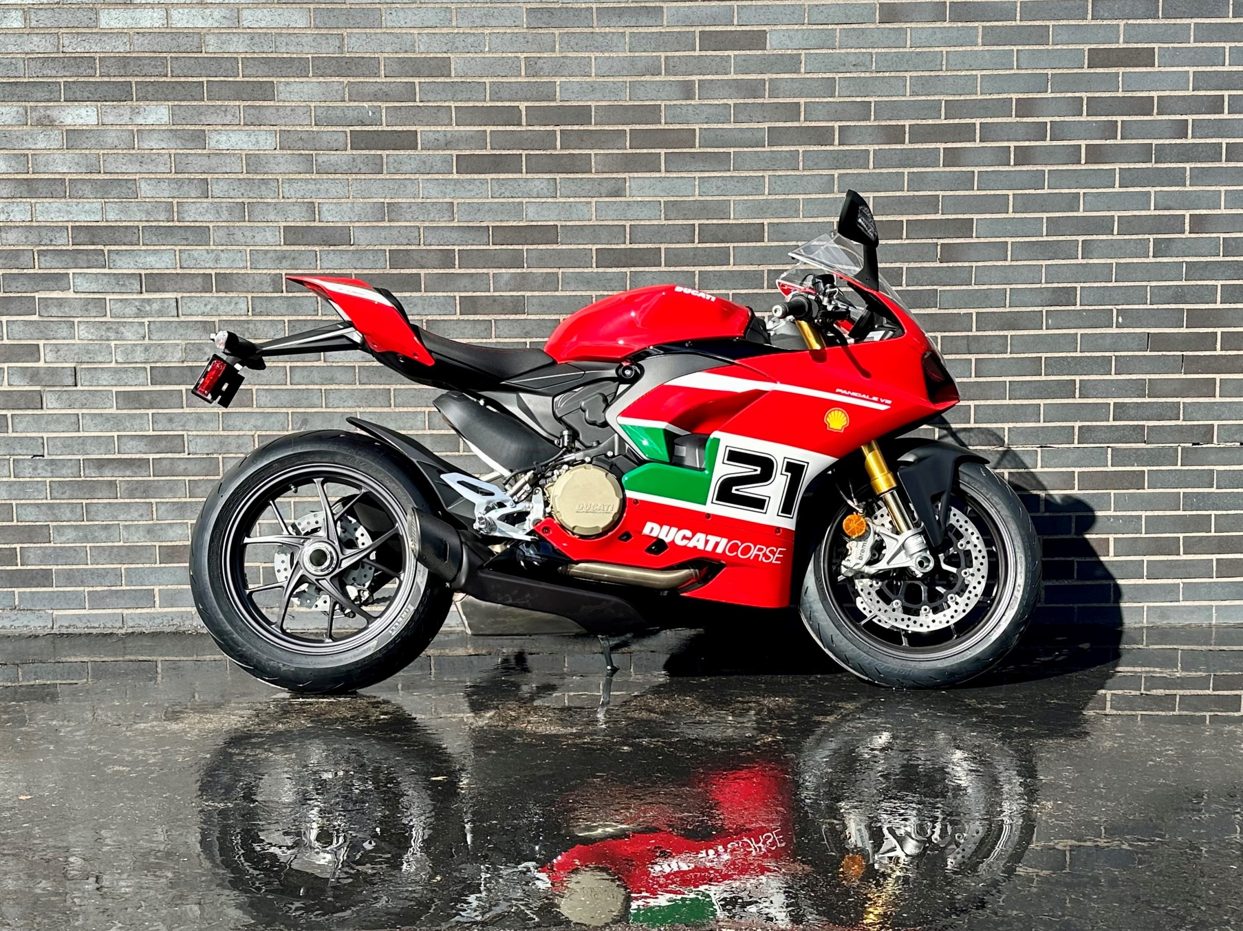 Ducati Panigale V2 Bayliss