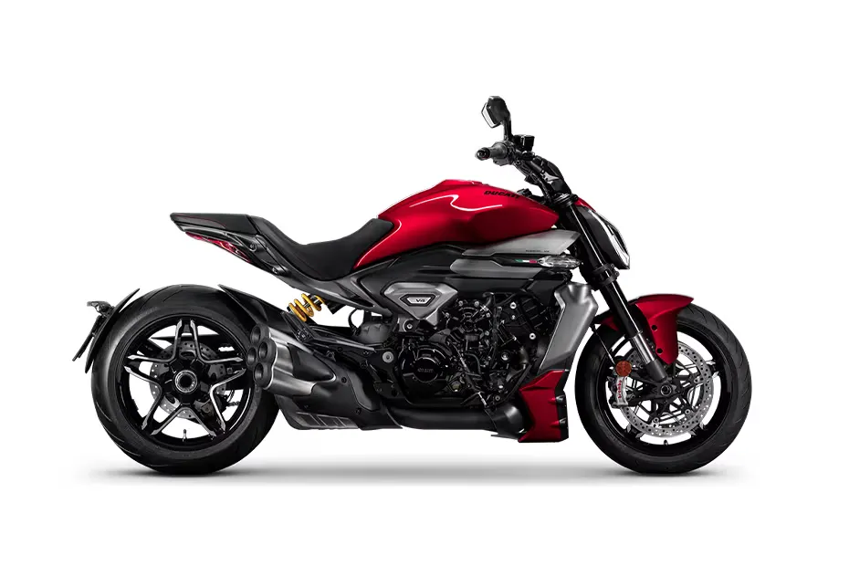 Ducati XDiavel V4 Red